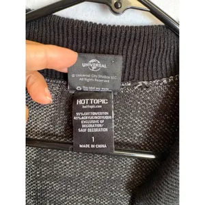 Wicked Universal Studios Hot Topic Shiz University Cardigan Sweater Black Grey 1 thumbnail 6