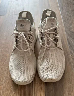 Adidas Women’s Shoes thumbnail 1