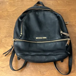 Michael Kors Black Leather Backpack thumbnail 4