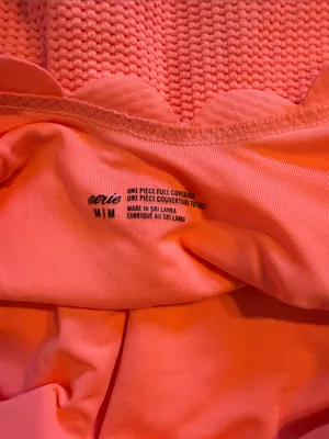 Aerie Women’s Scallop-Trim One-Piece Swimsuit Coral scoop back Med full coverage thumbnail 7