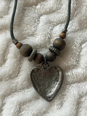 Vintage Heart Pendant Wood Bead Necklace thumbnail 3