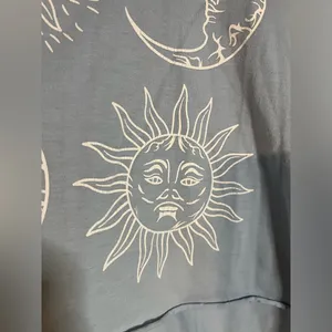 SHEIN Baby Blue Cropped Short Sleeve Tshirt Sun Moon Cloud Boho Size Medium thumbnail 9