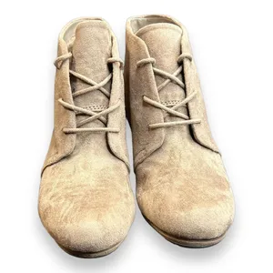 Dr‎ Scholls Boots Womens 7 M Dakota Casual Lace Up Wedge Ankle Bootie Biege thumbnail 2