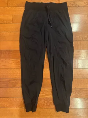 Lululemon Black Dance Studio Mid-Rise Joggers - Size 8 NWOT thumbnail 2