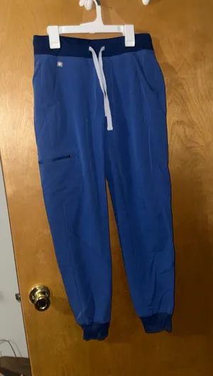 FIGS Scrub Pants Jogger thumbnail 1