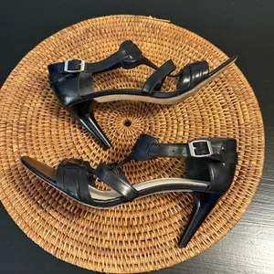 Via Spiga Black Strappy Women's Sandals‎ heels thumbnail 8