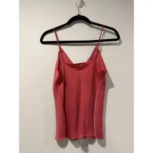 Banana Republic Tank Top Camisole Cami Womens XS Pink Basic Layer Base Minimal thumbnail 2