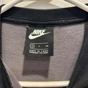 Nike Women Tie Dye Sleeveless Sweatshirt Dress Pouch Pocket Black Gray Small‎ thumbnail 4