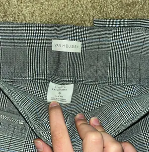 Van Heusen Plaid Dress Pants thumbnail 4