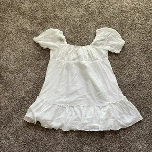 NEW Aritzia Sunday Best Babydoll Dress White Puff Sleeves Mini Bow Size Small thumbnail 4