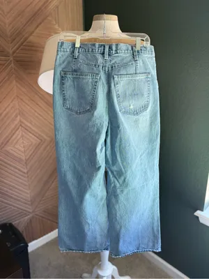 Universal Threads cropped vintage distressed wide leg jeans 6 thumbnail 3