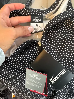 NWT Nike Pro Dri-FIT Polka Dot Half-Zip Top XS thumbnail 9