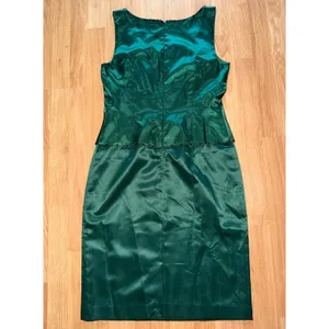 Adrianna Papell Occasions Green Satin Peplum Beaded Cocktail Dress Size 10 thumbnail 5