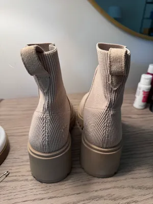 Steve Madden Light Brown Booties Boots Suede thumbnail 3