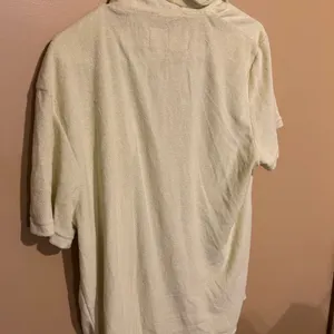Free planet yellow terry cloth‎ small button down thumbnail 8