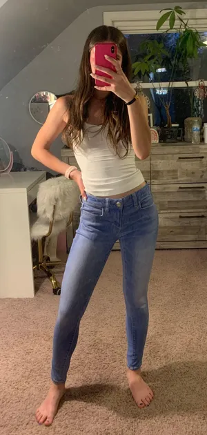 Jeans thumbnail 1