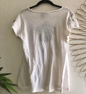 2000s white black graphic tee Tshirt top short sleeve - 100-% COTTON thumbnail 3