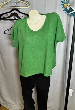 NWOT Zenana v neck sweater top thumbnail 1