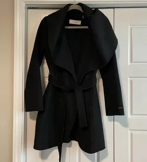 Tahari New! Abercrombie Shacket Jacket thumbnail 1