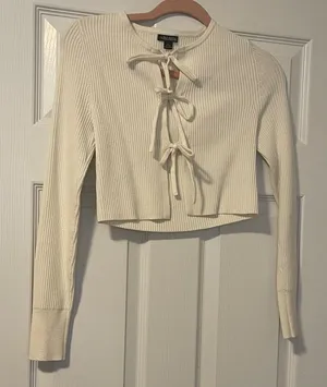 Wild Fable Cream Ribbed Tie-Front Sweater thumbnail 1