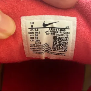 Womens Nike Air Max Correlate sneakers size 9 Neutral Grey thumbnail 8