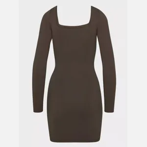 New Without Tags BROWN Babaton Contour Square Neck Long Sleeve Mini Dress thumbnail 9