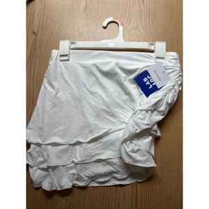 New Women’s Joy Lab Athletic Stretchy Skort High Rise Pockets White size Small thumbnail 3