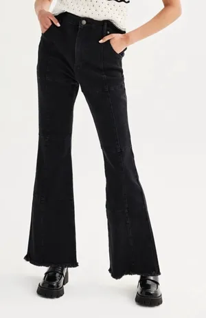 Tinseltown Black Fringe Bottom Flare Women's/Junior's Jeans Size 9 thumbnail 1