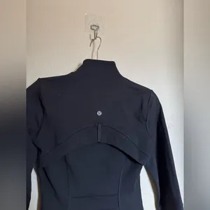 Lululemon Define Jacket Nulu Sz‎ 4 in Black thumbnail 7