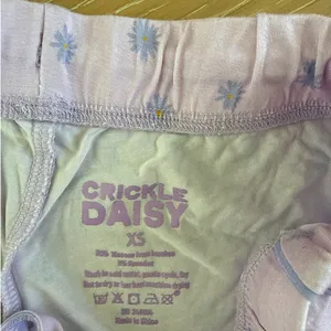 Crickle Daisy Shorts Pajama Set Oopsie Daisy Size XS Purple thumbnail 2