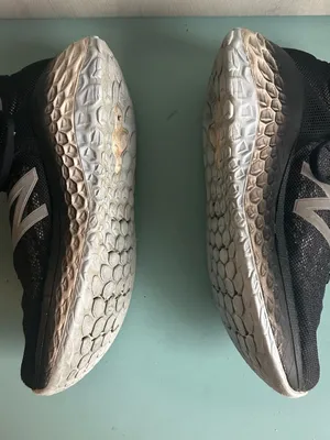 New Balance Fresh Foam More v2 Women’s Black Running Shoe Comfort Size 6.5 thumbnail 7