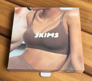 SKIMS sculpting bra sienna thumbnail 1
