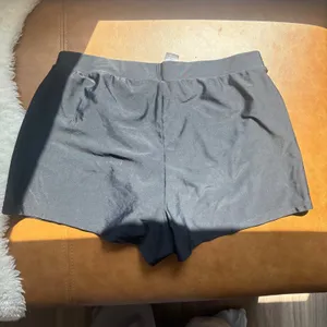 Beach Diva Black Swim Shorts Women Size 10 Solid Nylon Spandex Board Shorts thumbnail 8