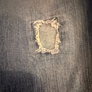 Low rise flare jeans thumbnail 3