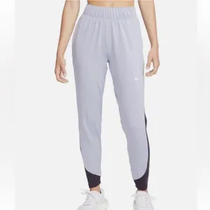 Nike purple regular rise therma fit running joggers thumbnail 11