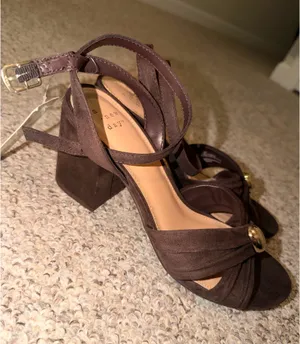 A New Day Brown heels thumbnail 3