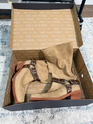 Free People We The Free Denver Double Buckle Sand Suede Western Boots 8.5 thumbnail 4