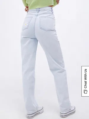 PacSun 90s Boyfriend Daisy Jeans thumbnail 4