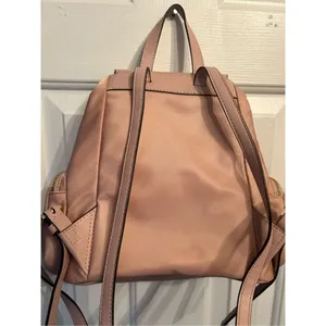 Michael Kors Abbey Small Cargo Backpack - Blossom thumbnail 3