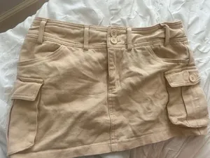 Edikted low rise cargo skirt thumbnail 2