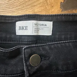 Bke victoria mid rise skinny black jeans 31 thumbnail 2