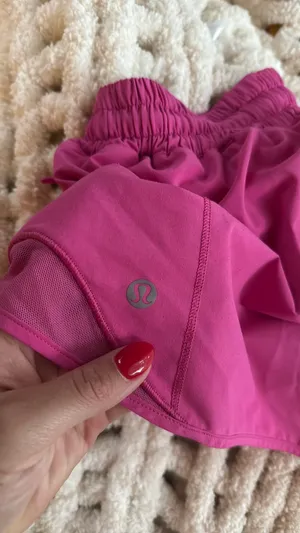 Lululemon Shorts thumbnail 3