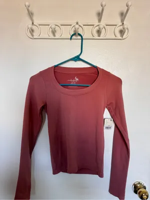 Free People Women’s Long-Sleeve Scoop Neck Top — Dusty Pink thumbnail 2