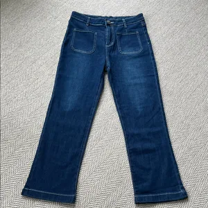 Classic Women's Dark Blue High Rise Straight-Leg Jeans thumbnail 2