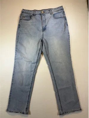 Frye Jeans Womens Size 16/34 Light Wash High Rise Straight Leg Denim Pants thumbnail 1