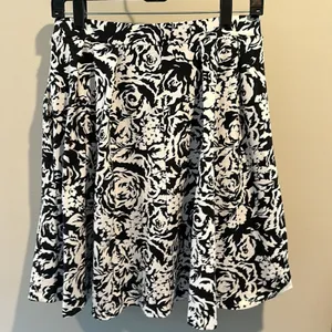 Adrienne Vittadini Medium‎ Pull-on Activewear Skirt thumbnail 8