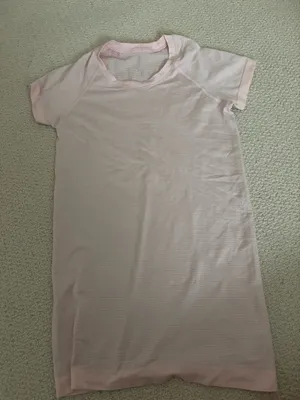 Lululemon Swiftly Tech Short Sleeve thumbnail 1