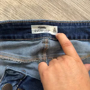 Maurices everflex m.jeans super skinny high rise Curvy blue jeans size 12 thumbnail 2