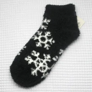 NWT a new day Black Snowflake Low-Cut Fuzzy Cozy Sleepover Winter Socks 4-10 thumbnail 2