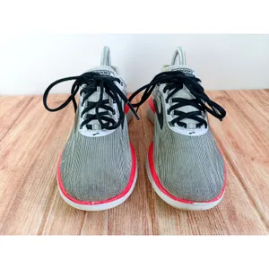 Brooks PureFlow 7 Women's Size 7.5 Gray Black Pink Running Shoes Sneakers thumbnail 4